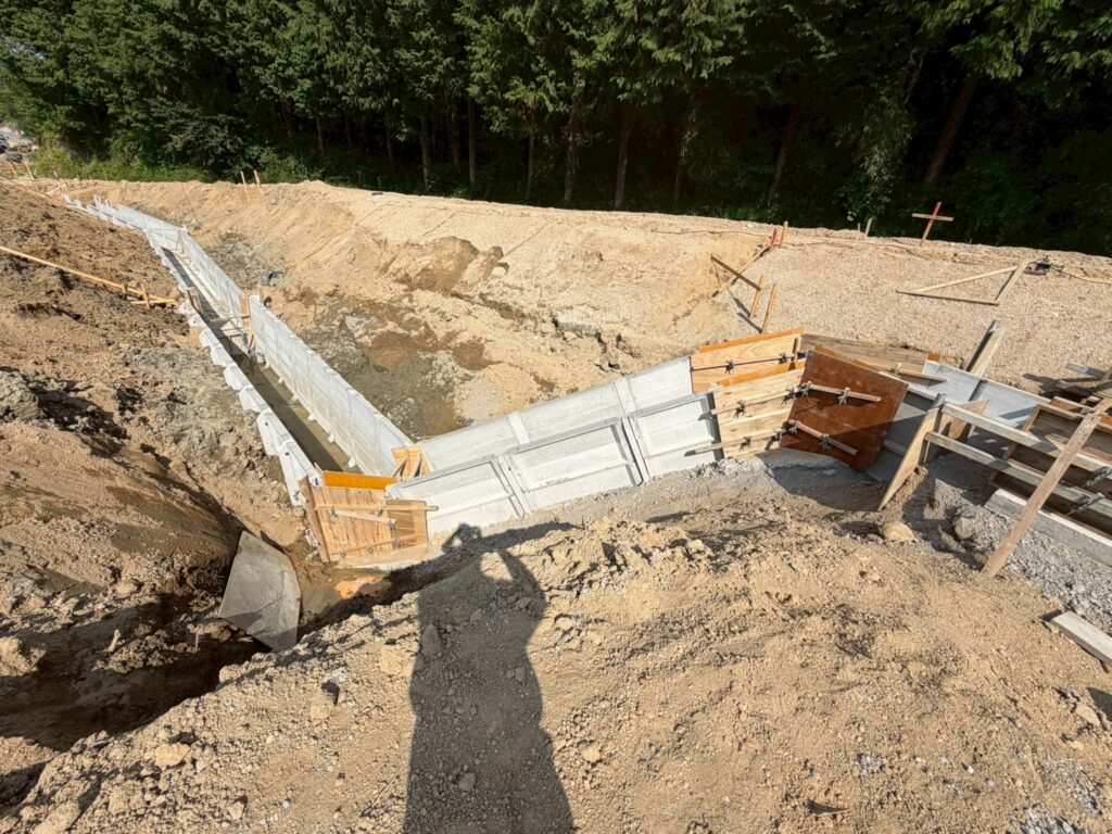 三重県伊賀市　水路繋ぎ、桝工事